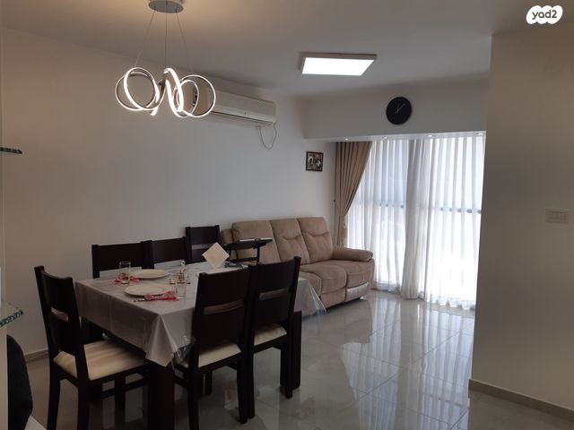 דירה, הרב ישראל שרייבר 5, רמות, ירושלים