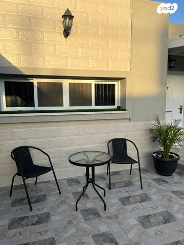 בית פרטי/ קוטג', עין התכלת 7, נעורים, ערד