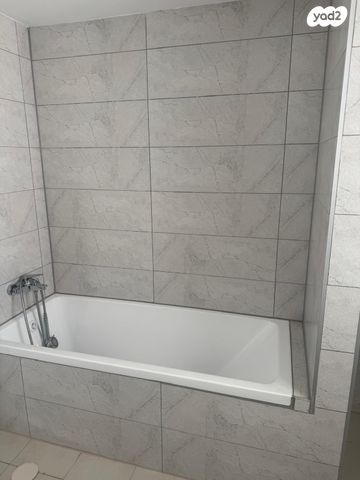 דירה, יעקב פיכמן 5, קרית אילון, חולון