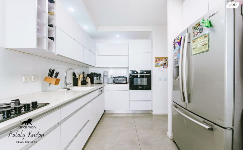 דירה, הרצל 7, מגדיאל, הוד השרון