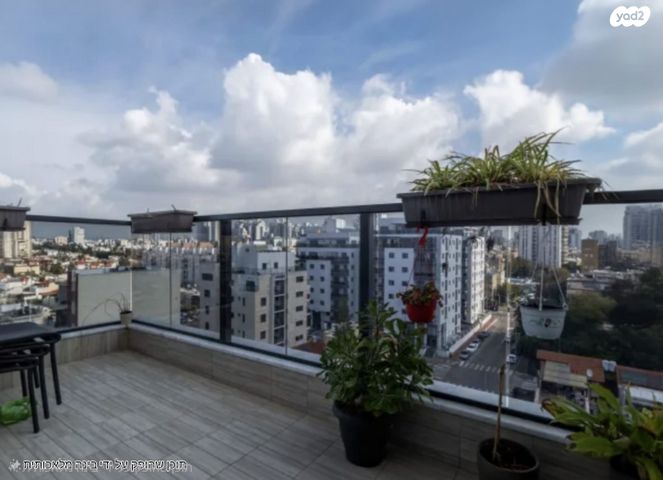 דופלקס, אפעל 2, שיכון ותיקים, חולון