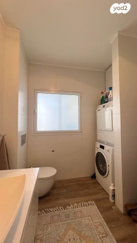 דירה, הדולפין 8, רובע ד', אשדוד