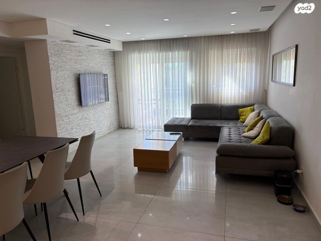 הר הצופים 29