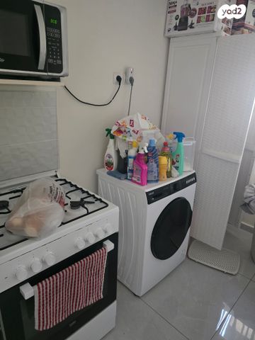 דירה, יצחק בן צבי 12, נווה גנים, קרית מוצקין