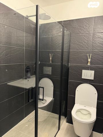 דירה, טשרניחובסקי 13, ותיקים, כפר סבא