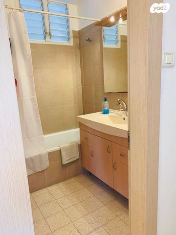 דירה, נחום גוטמן 9, נווה זאב, נאות אילן, באר שבע