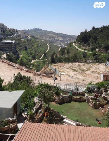 בית פרטי/ קוטג', הגיא 30, קרית יערים, גבעת זאב