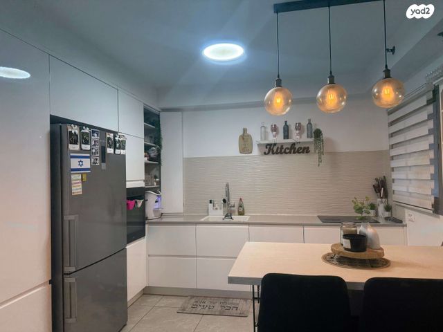 דירה, דרך העצמאות 35, ליבת העיר, יהוד מונוסון