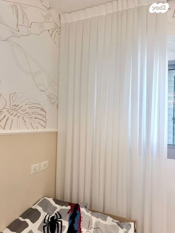 דירה, האנפה 18, החותרים, טירת כרמל