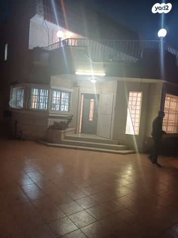 בית פרטי/ קוטג', רחבת פלי"ם 18, שכונה ו', באר שבע