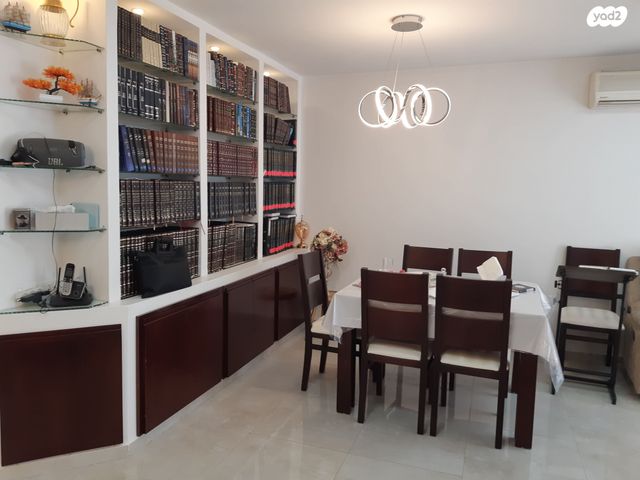 דירה, הרב ישראל שרייבר 5, רמות, ירושלים