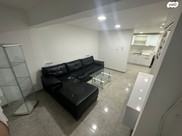 דירה, בורוכוב 12, רובע ב', אשדוד