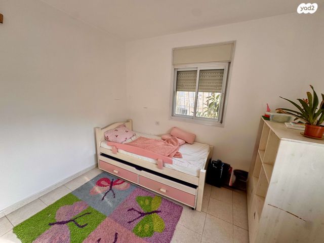 דירת גן, תלתן 31, הפרחים, מודיעין מכבים רעות