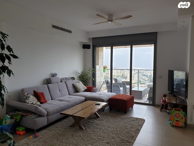 דירה, גרשון אבנר 4, ארמון הנציב, תלפיות מזרח, ירושלים