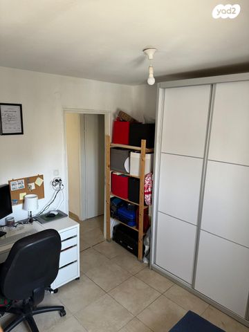 דירה, אבשלום חביב 34, ארמון הנציב, תלפיות מזרח, ירושלים