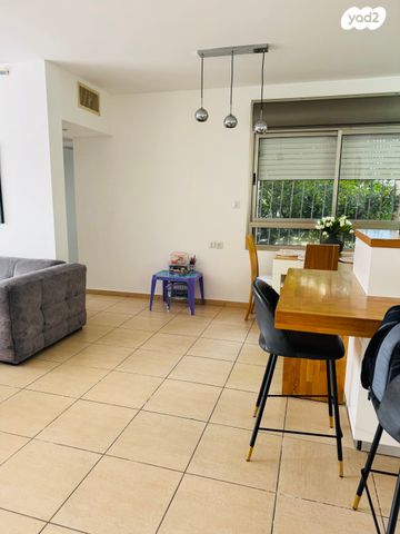 מעגל השלום 23