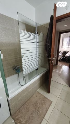 דירה, רבי דוד דנינו 5, הפרחים, קרית גת