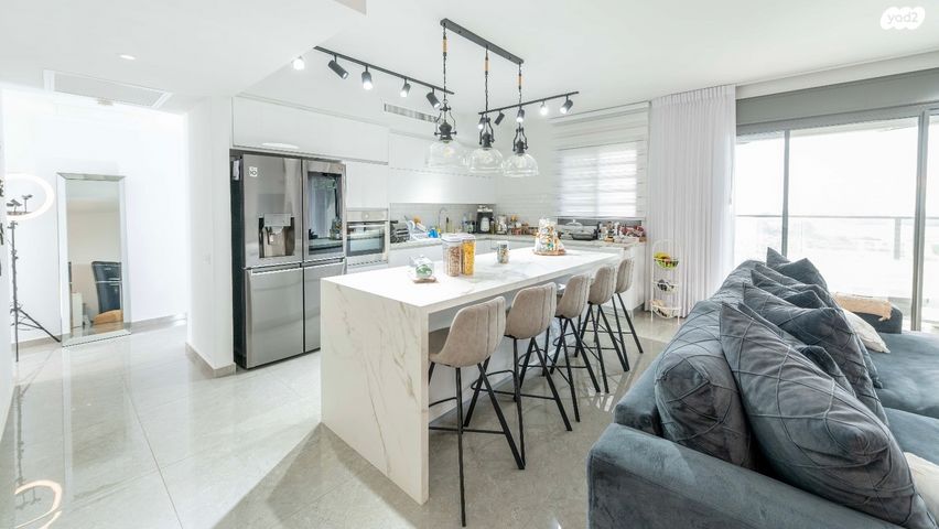 חנה רובינא 1