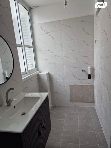 דופלקס, מנחם רצון 43, מחנה יהודה, פתח תקווה