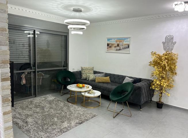 דירה, כפר דרום 4, נתיבות מערב, נתיבות