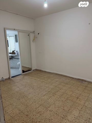 דירה, פאולוס השישי 39, שאר העיר, נצרת