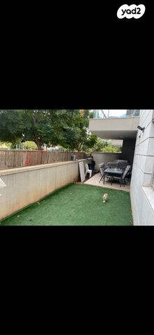 דירת גן, אהבת אדם 32, שרונה, כפר יונה