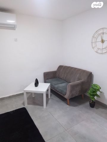 רחבת אמציה 13