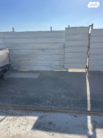 מגרשים, גפן 1, צופים, צופים