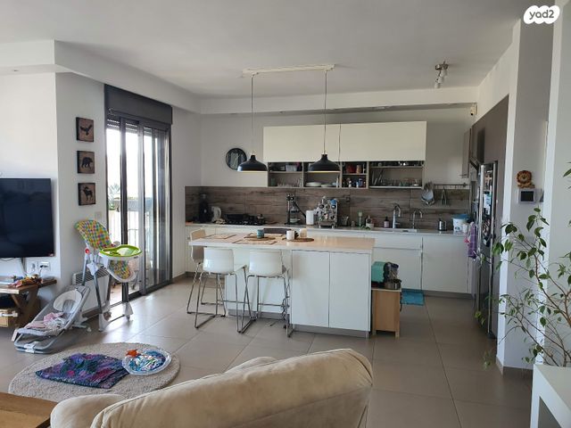 דירה, גרשון אבנר 4, ארמון הנציב, תלפיות מזרח, ירושלים