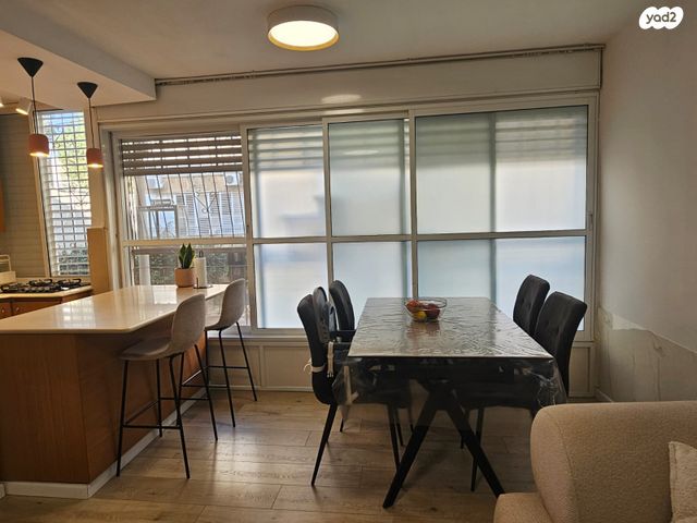 דירה, יעקב משה ברוידה 8, לב המושבה / מרכז העיר, פתח תקווה