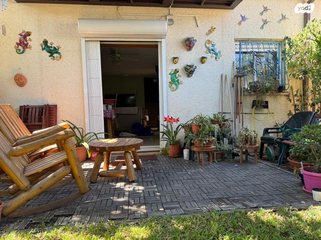 בית פרטי/ קוטג', מבצע עובדה 30, רובע ג', אריאל