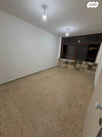 דירה, פאולוס השישי 39, שאר העיר, נצרת