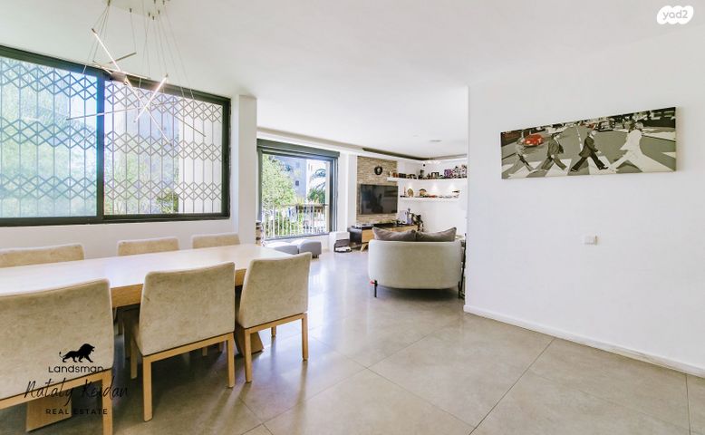 דירה, הרצל 7, מגדיאל, הוד השרון