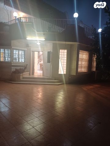 בית פרטי/ קוטג', רחבת פלי"ם 18, שכונה ו', באר שבע