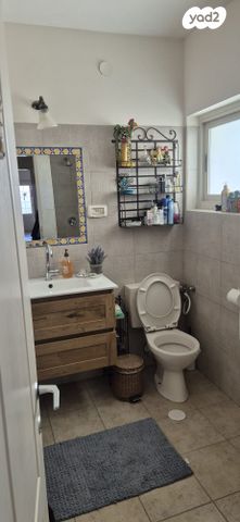 בית פרטי/ קוטג', זית 5, שאר העיר, מיתר / כרמית