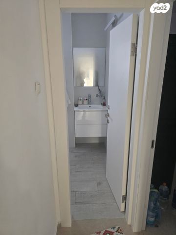 ח.מ. שפירא 31