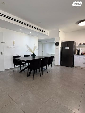 דירה, שלום דנינו 1, נתיבות מערב, נתיבות