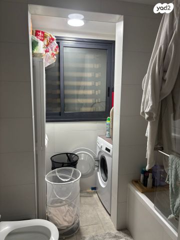 דירה, יחידת 101 1, אריק שרון, נהריה