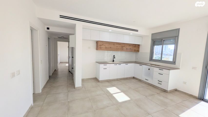 דירה, הצבר 7, נרקיסים, ראשון לציון