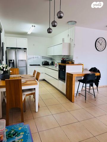 דירה, מעגל השלום 23, קרית חתני פרס נובל, ראשון לציון