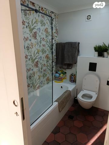 דירת גן, רימון 1, החורש, חריש