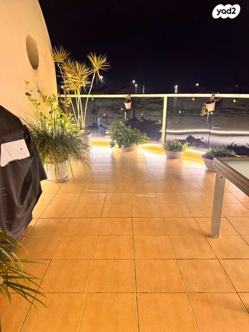 דירה, מעגל השלום 23, קרית חתני פרס נובל, ראשון לציון