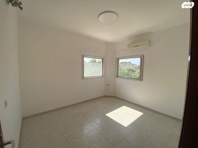 יחידת דיור, פיינברג 14, ברנדייס, חדרה