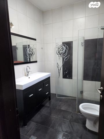 יחידת דיור, הרב יוסף משאש 15, שיכון ב', קרית שמונה