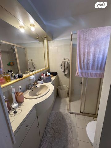 דירה, שלום אש 22, הדר יוסף, תל אביב יפו