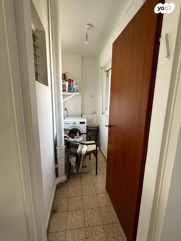 דירה, אייר 17, נווה הדרים, אשקלון