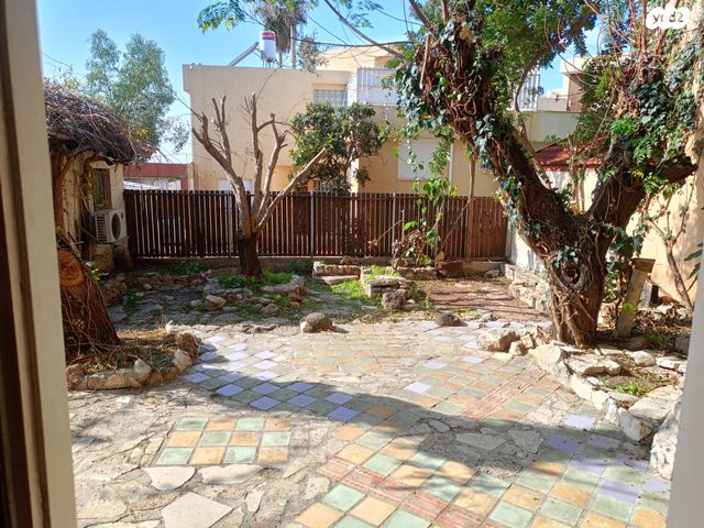 בית פרטי/ קוטג', החמנית 11, עמידר, נהריה