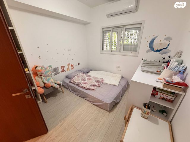 דירה, בועז 8, שכונת הראשונים, רמת גן