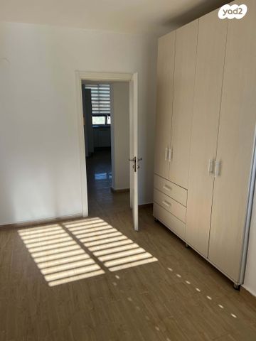 גג/ פנטהאוז, אליעזר בן יהודה 15, המרכז השקט / מרכז העיר, פתח תקווה