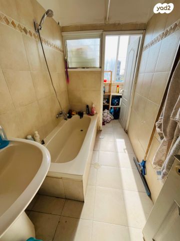 דירה, הרב ינובסקי 2, רמז, מערב ותיק, ראשון לציון